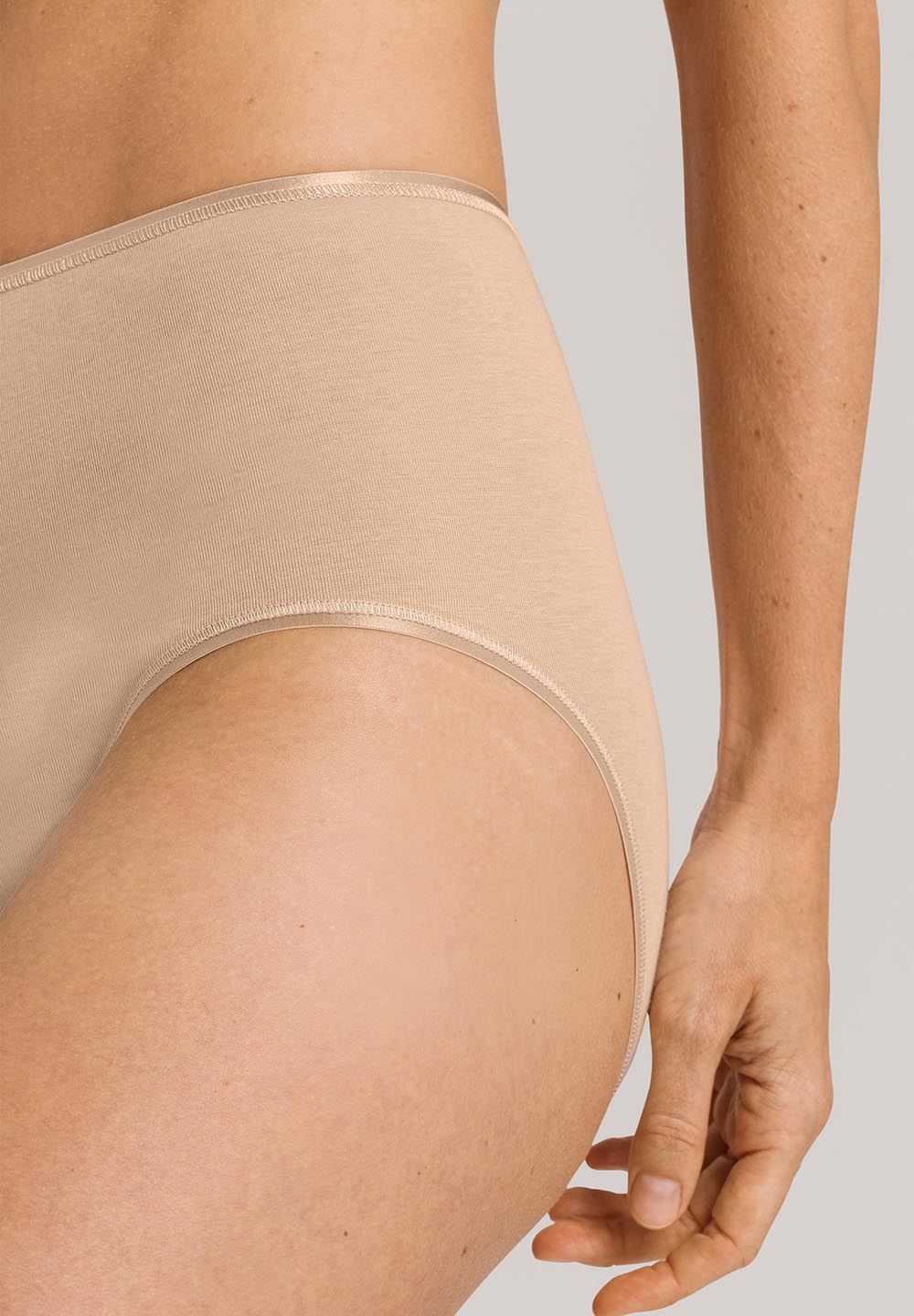 Hanro full brief beige closeup Inner Secrets Lingerie