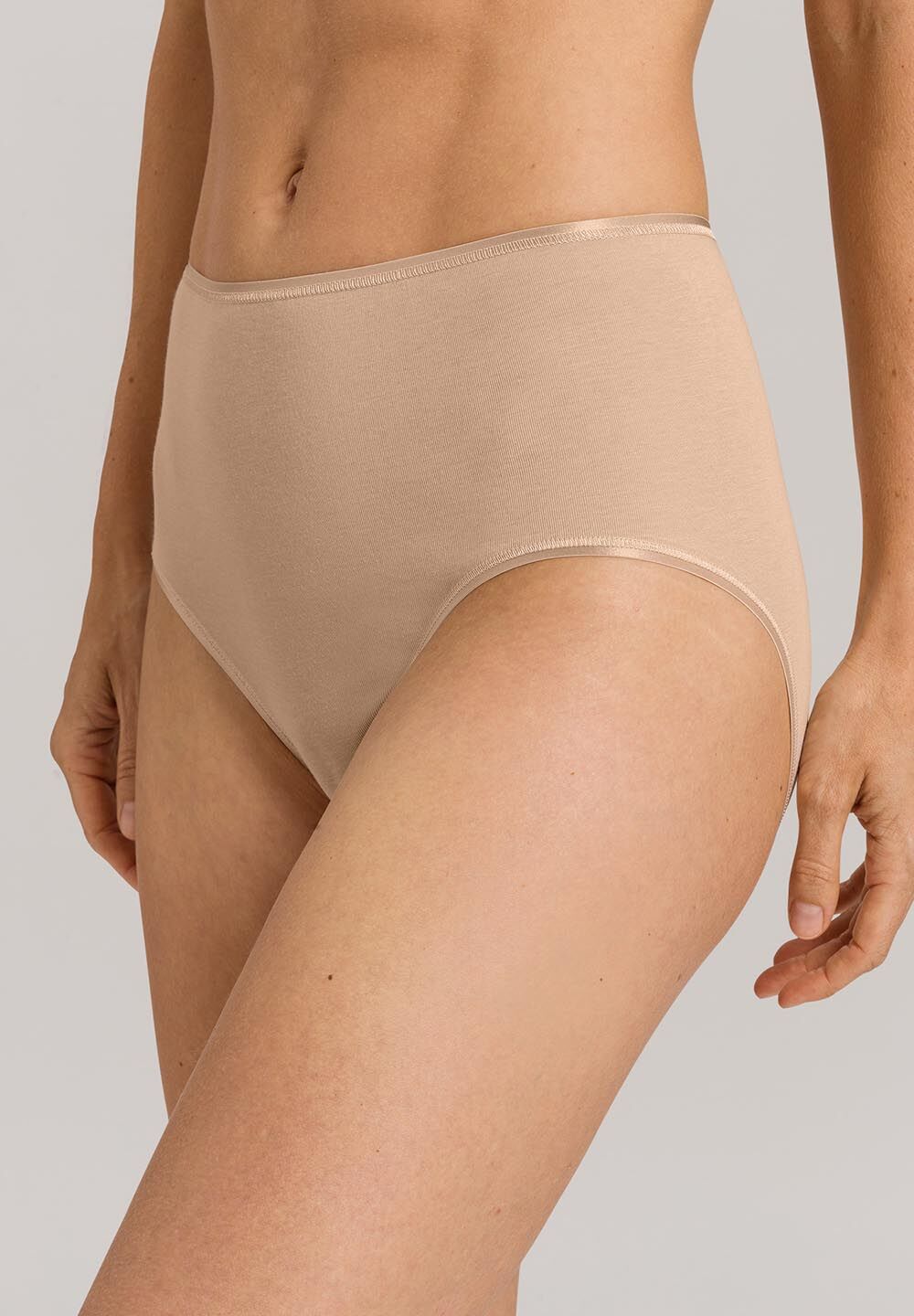 Hanro full brief beige front Inner Secrets Lingerie